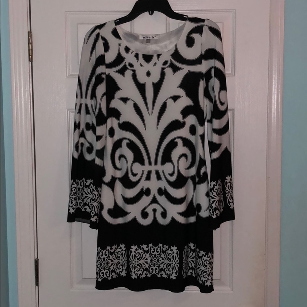 Black and White Long Sleeve Dress